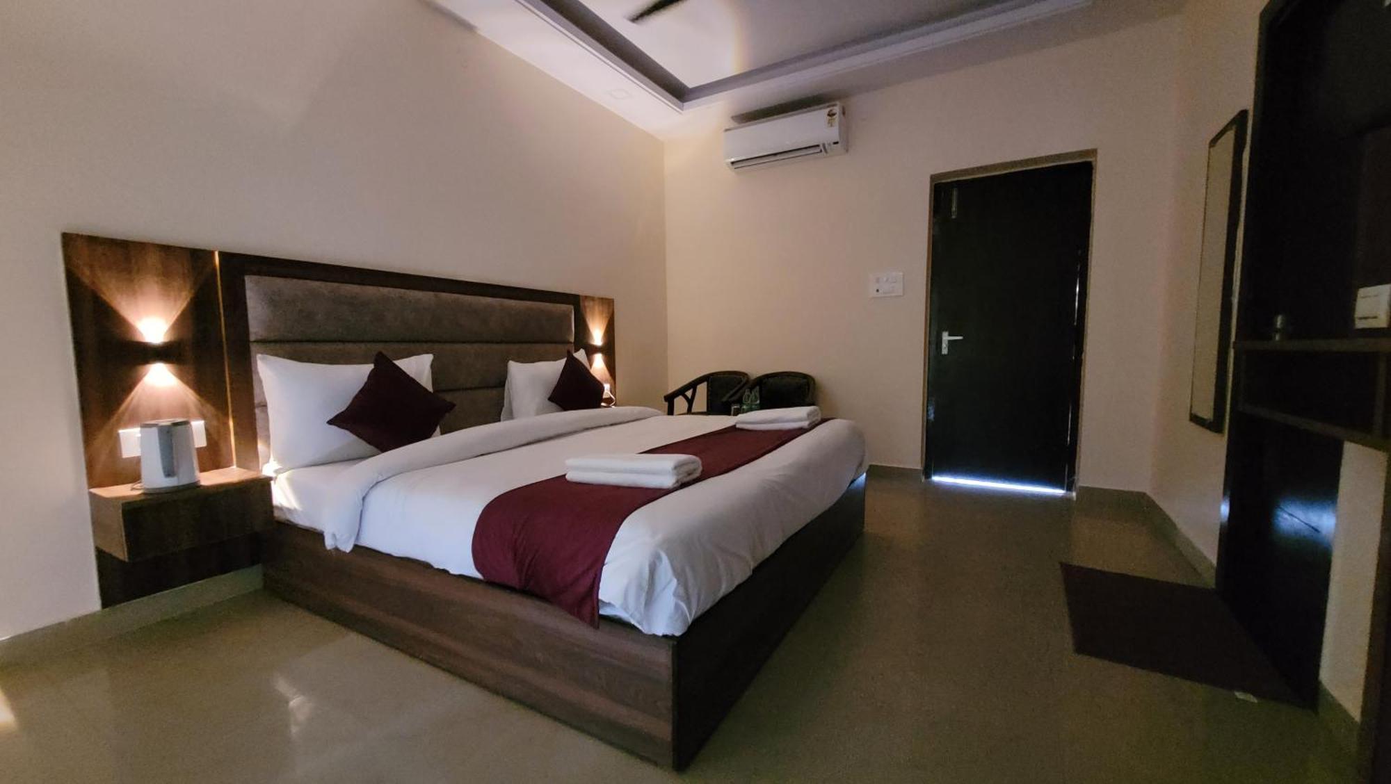 Hotel Keshav Nandan By The Shivaay Rišikéš Exteriér fotografie