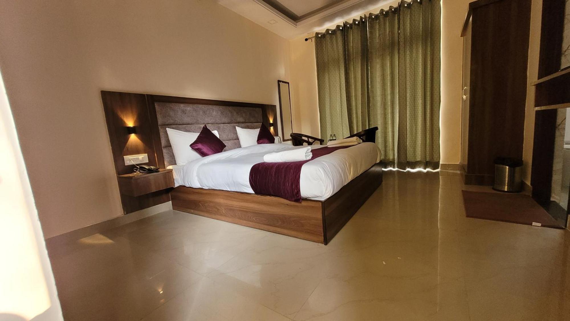 Hotel Keshav Nandan By The Shivaay Rišikéš Exteriér fotografie